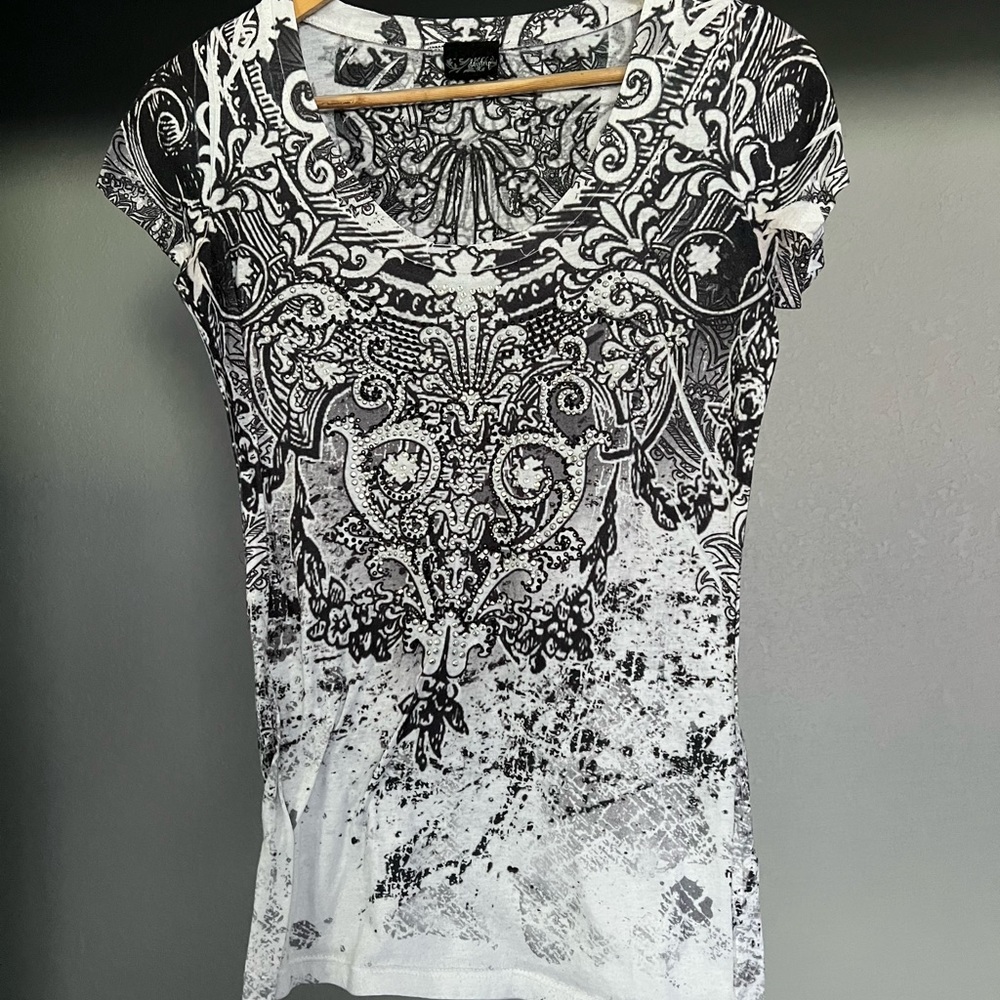 Daytrip brand Shirt